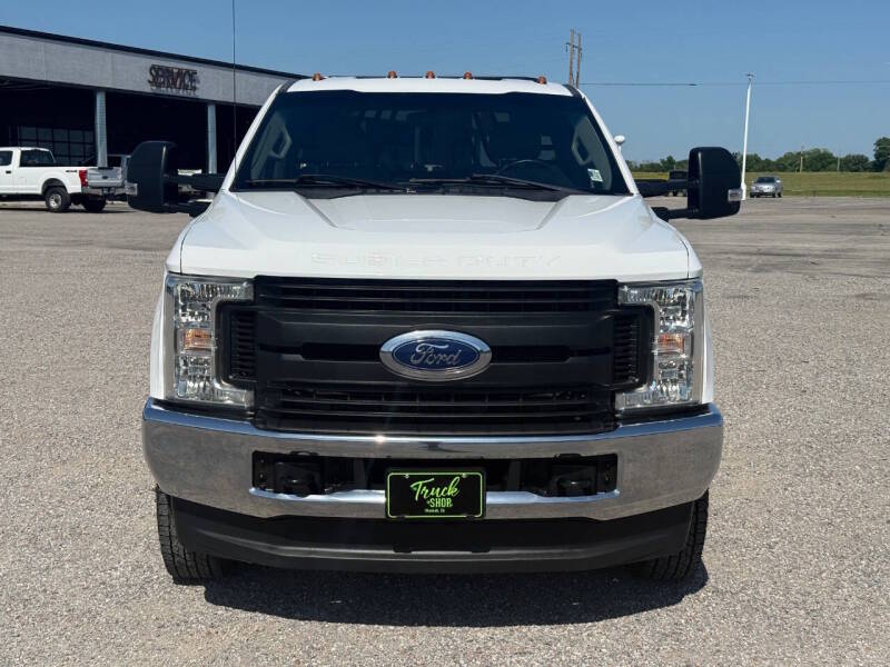 ford f-350 super duty chassis cab 2019 1FDRF3HT2KEG64954 image